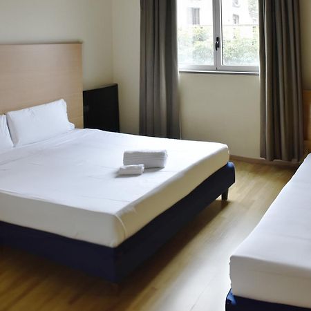 B&B Hotel Milano Cologno Studios Cologno Monzese Luaran gambar