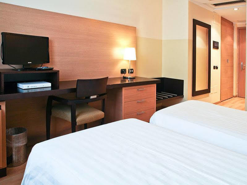 B&B Hotel Milano Cologno Studios Cologno Monzese Luaran gambar