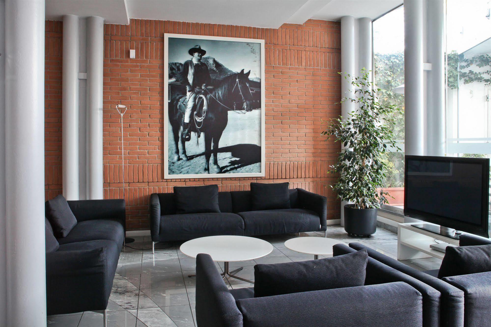 B&B Hotel Milano Cologno Studios Cologno Monzese Luaran gambar